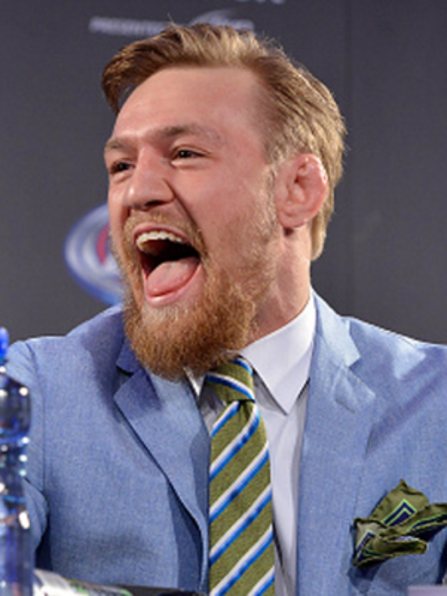 Conor McGregor Mocks Floyd Mayweather on fight with Deij